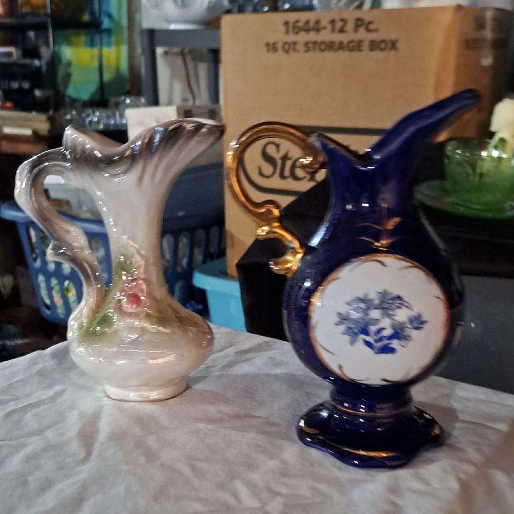 Lot Of 2 Vintage Vases